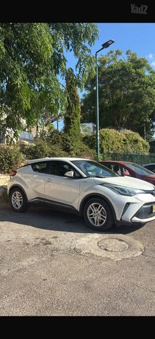 טויוטה C-HR