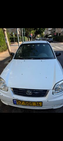 יונדאי אקסנט i25