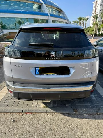 פיג'ו 3008