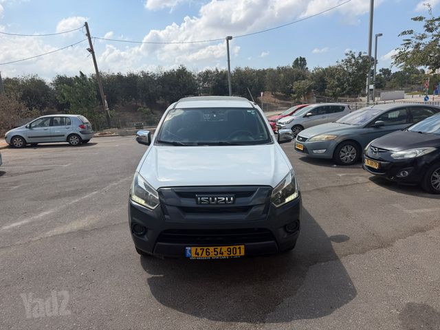 מודעת רכב איסוזו די-מקס 2