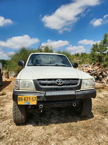 טויוטה היילקס