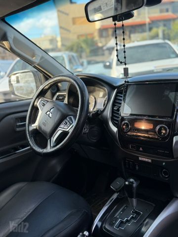 מיצובישי טרייטון / L200