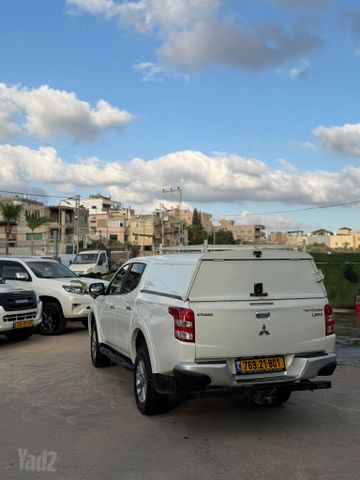 מיצובישי טרייטון / L200