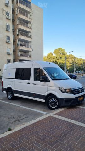 קראפטר Delivery Van אוט׳ 2 מק 3 דל 2.0 (177 כ״ס)