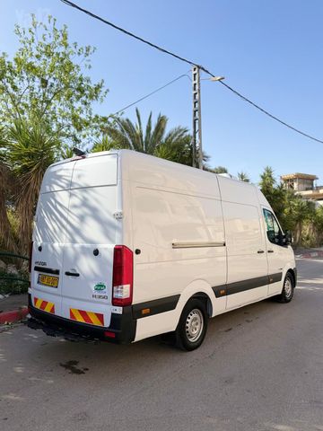 יונדאי H350