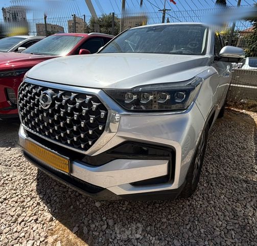 מודעת רכב סאנגיונג רקסטון