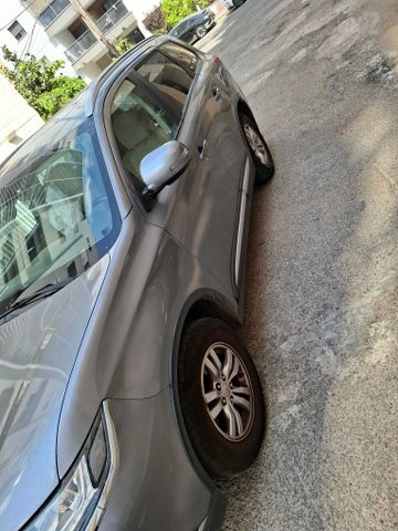 מיצובישי אאוטלנדר