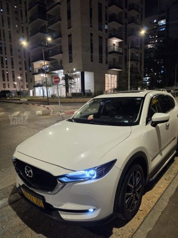 מודעת רכב מאזדה CX-5