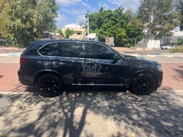 ב מ וו X5