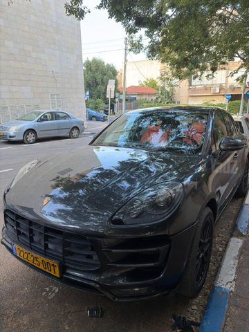 פורשה מקאן