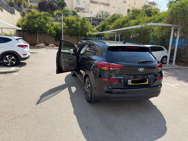 מודעת רכב יונדאי טוסון