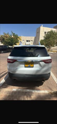 שברולט טראוורס