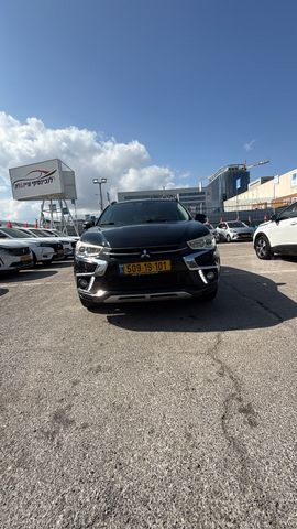 מיצובישי ASX