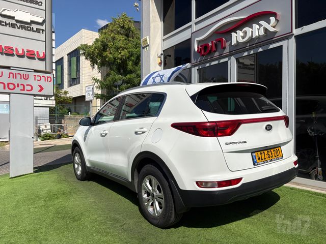 קיה ספורטז'