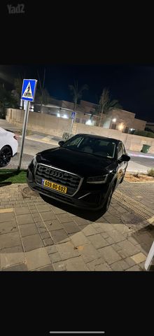 אאודי Q2