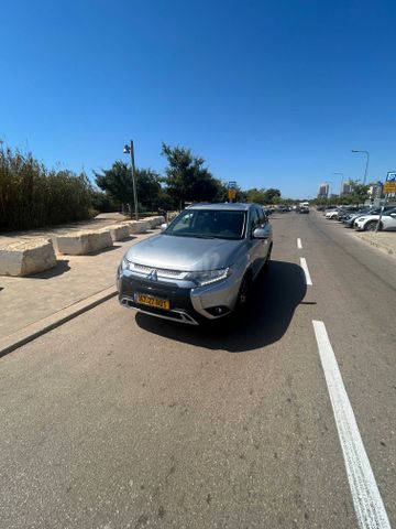 מודעת רכב מיצובישי אאוטלנדר