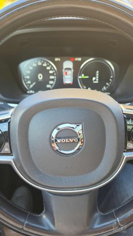 וולוו XC60