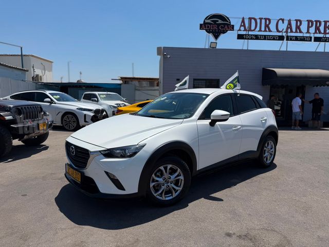 מודעת רכב מאזדה CX-3