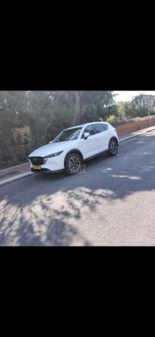 מודעת רכב מאזדה CX-5