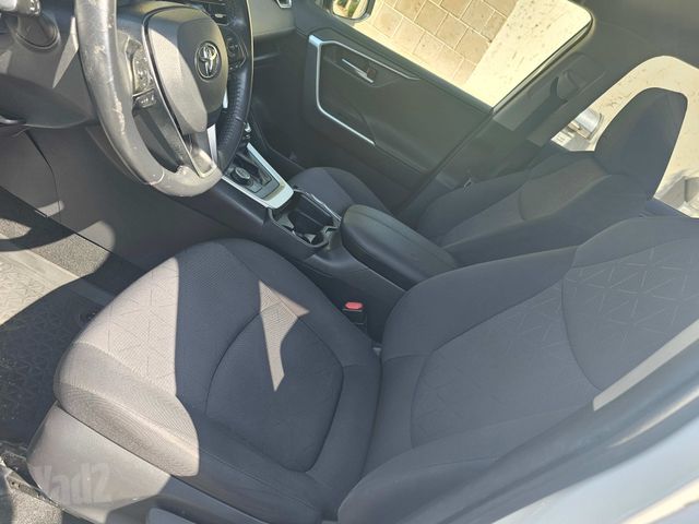 טויוטה RAV4
