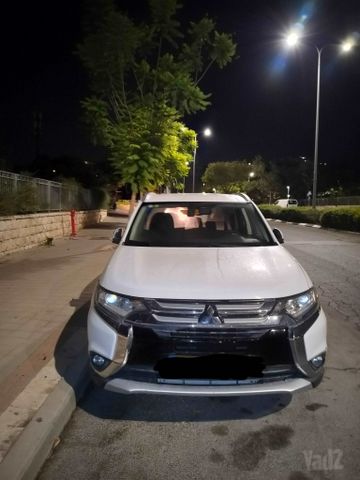 מיצובישי אאוטלנדר
