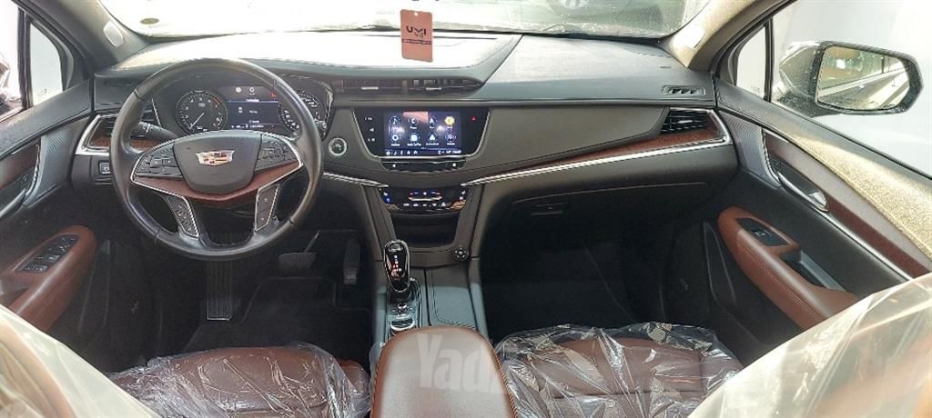 מודעת רכב קאדילק XT5