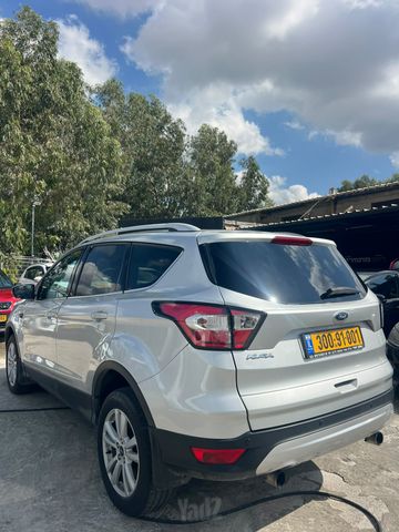 פורד קוגה