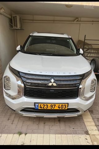מודעת רכב מיצובישי אאוטלנדר