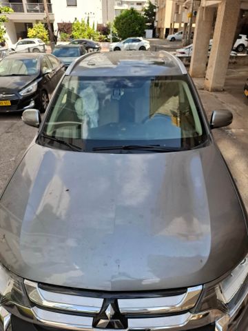 מודעת רכב מיצובישי אאוטלנדר