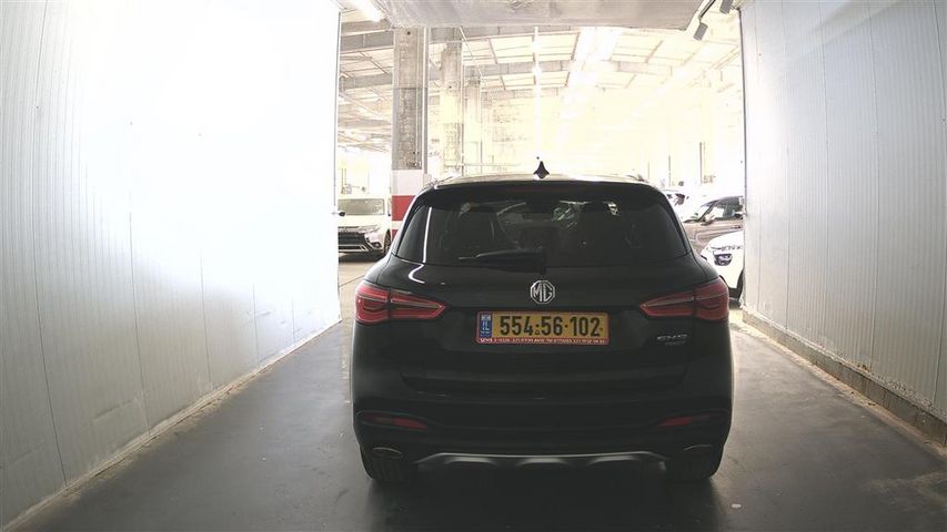 אם ג'י EHS PHEV