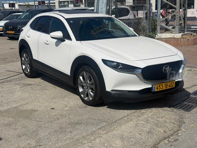 מאזדה CX-30