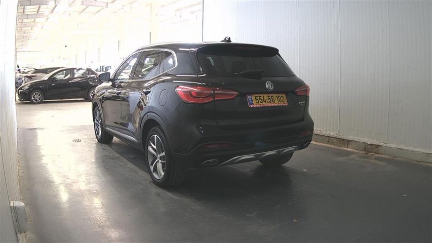 אם ג'י EHS PHEV