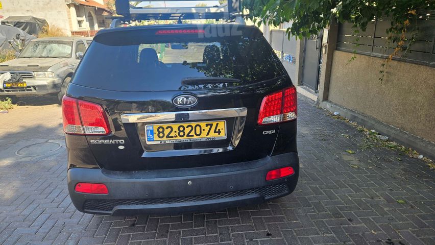 קיה סורנטו