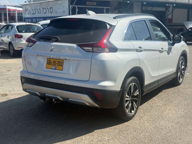 מיצובישי אקליפס קרוס