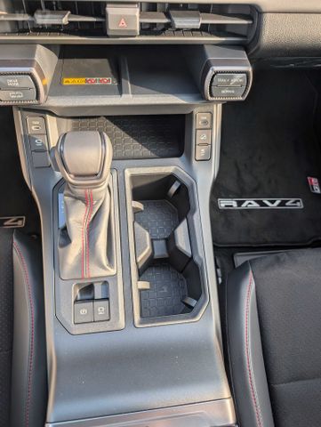 טויוטה RAV4