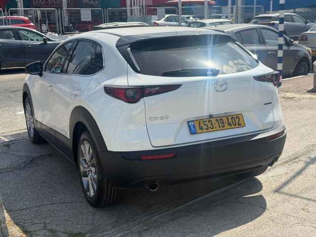 מאזדה CX-30