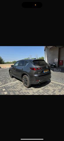 מודעת רכב מאזדה CX-5