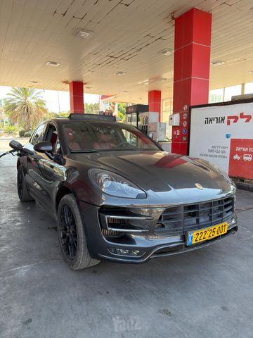 פורשה מקאן