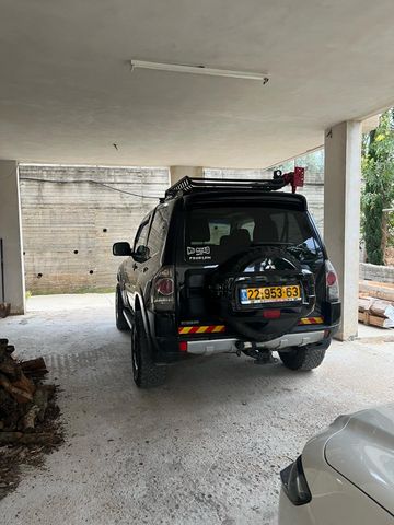 מודעת רכב מיצובישי פג'רו