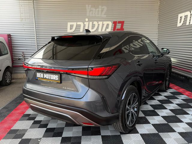 לקסוס RX