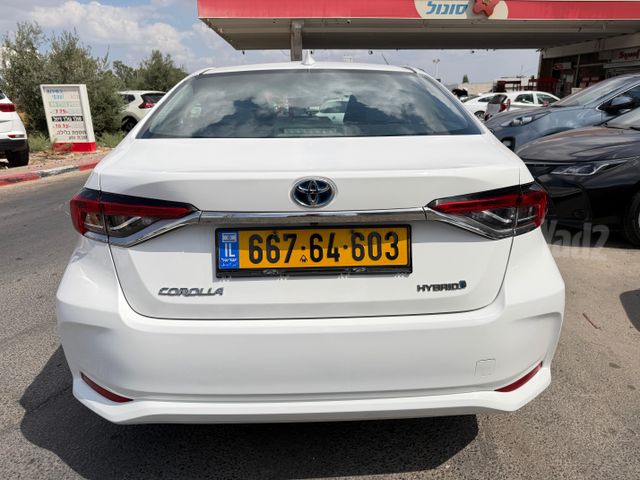 טויוטה קורולה