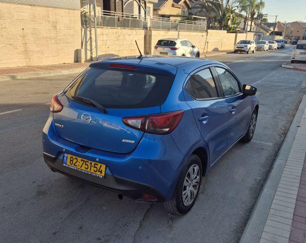 מאזדה 2
