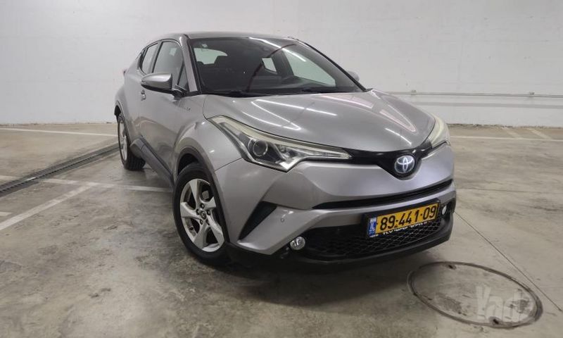 טויוטה C-HR