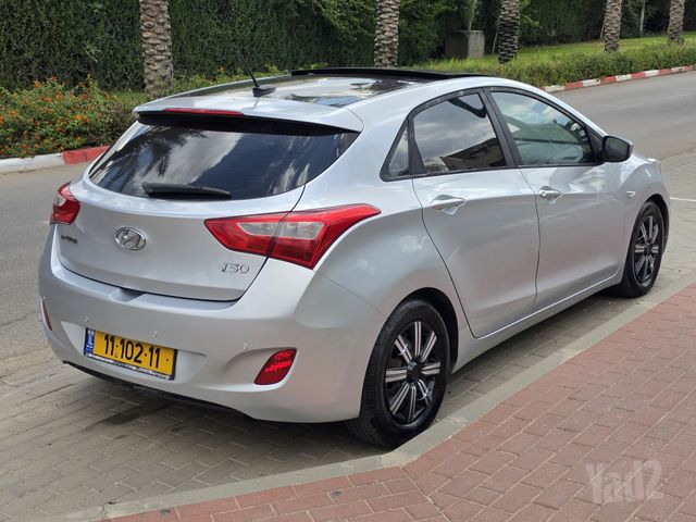 יונדאי i30