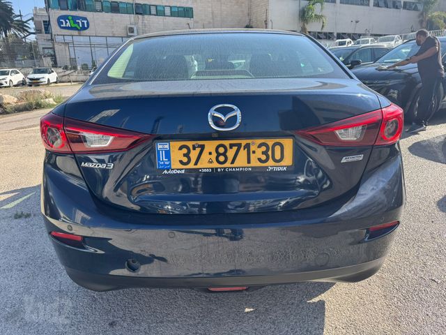 מודעת רכב מאזדה 3 1