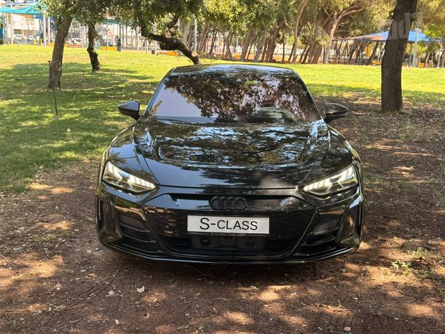 אאודי RS E-tron GT
