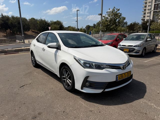 טויוטה קורולה