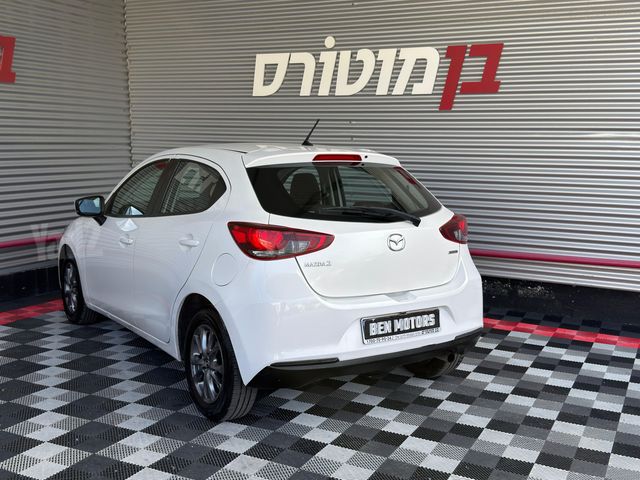 מאזדה 2