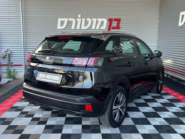 פיג'ו 3008