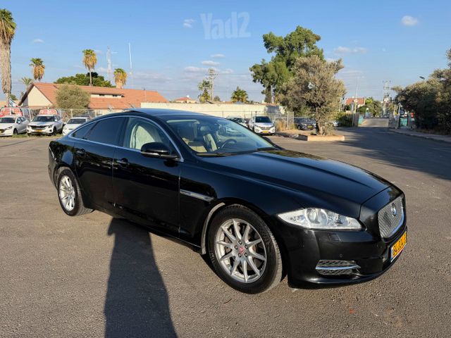 מודעת רכב יגואר XJ 2